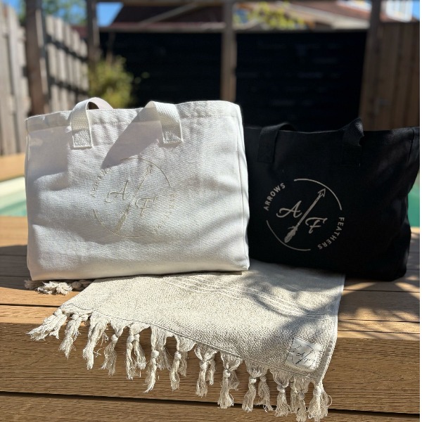Beachbag Arrow creme wit
